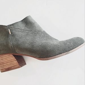 NEW! TOMS Ankle Boots